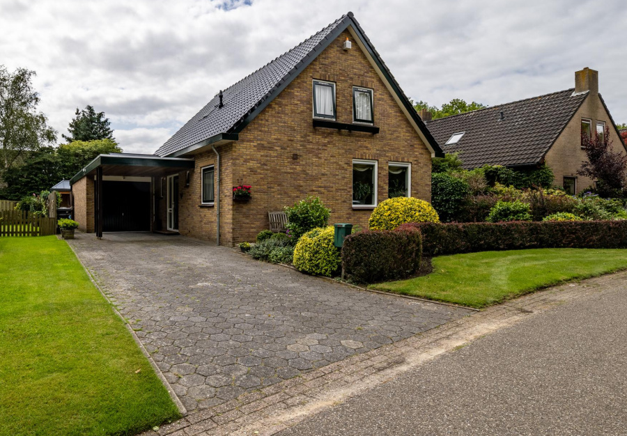 Uitstekend onderhouden vrijstaande woning in Annen  