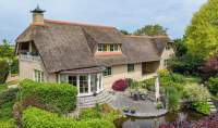 Exclusief wonen met direct rendement in Haulerwijk